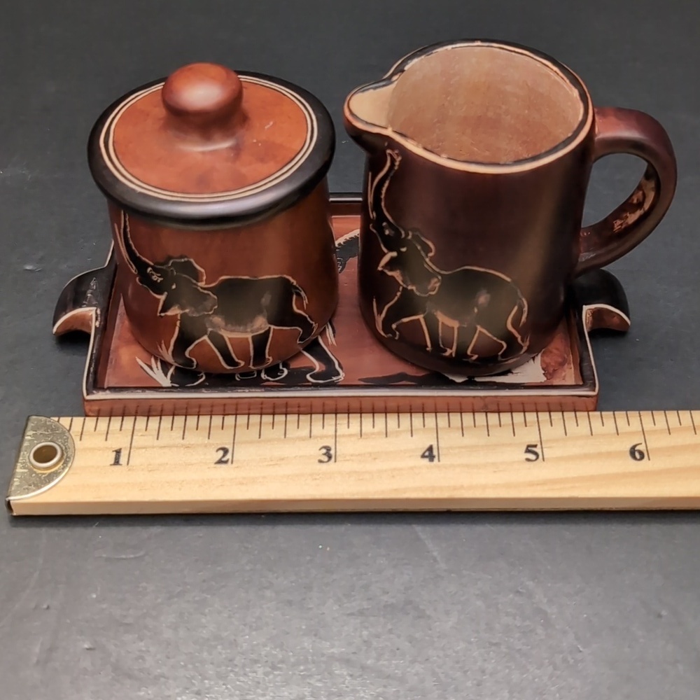 Kuku Hut,Hand carved Brown Stone Sugar And Creamer Set with Tray. - Picture 14 of 16